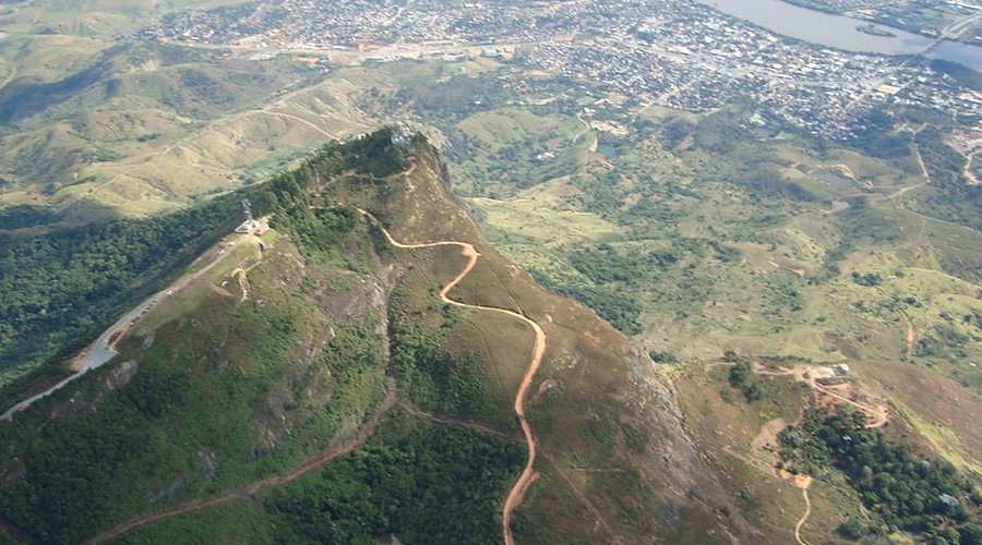 Pico da Ibituruna launch in Governador Valadares
